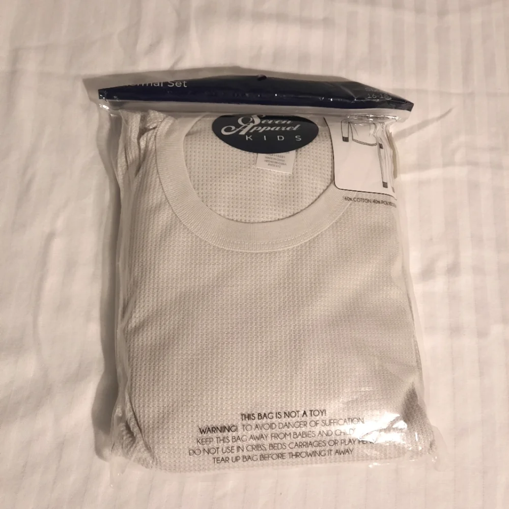 Boys thermal set Size 16-18